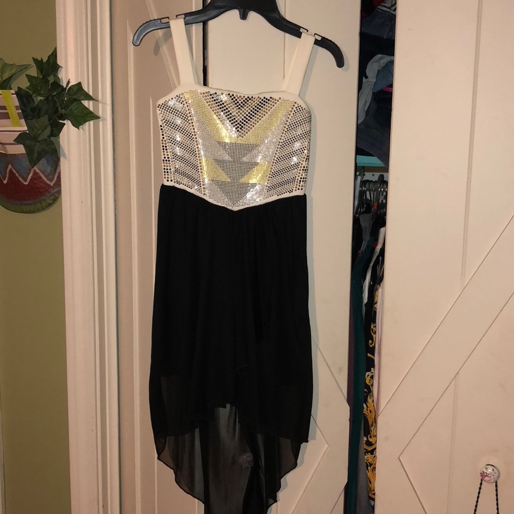 Girls dresses